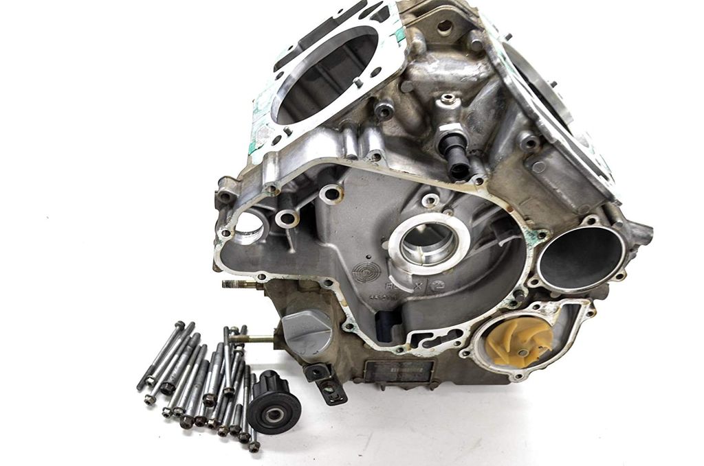 Картер Оригинал BRP 420685253 для BRP Can-Am (Crankcase Ass'y)