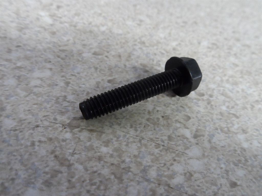BRP 210263080 SCREW-FORMING HEX.HD.FL.GM6174M Болт M6 x 30